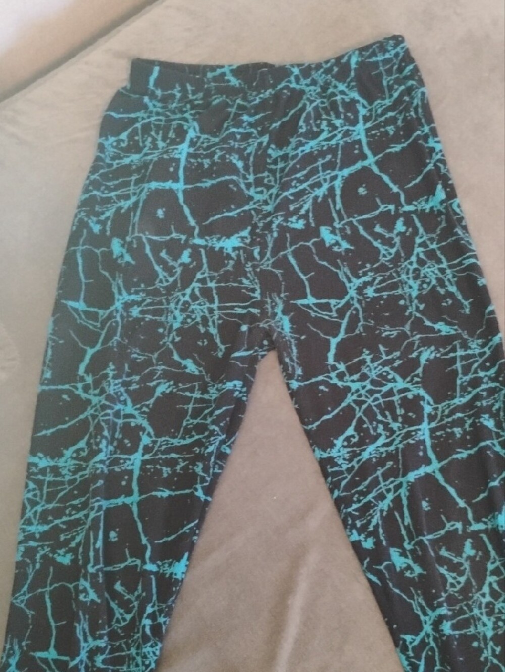 5/$15 W. Collection Black Leggings with Teal Splatter Design - Picture 2 of 3